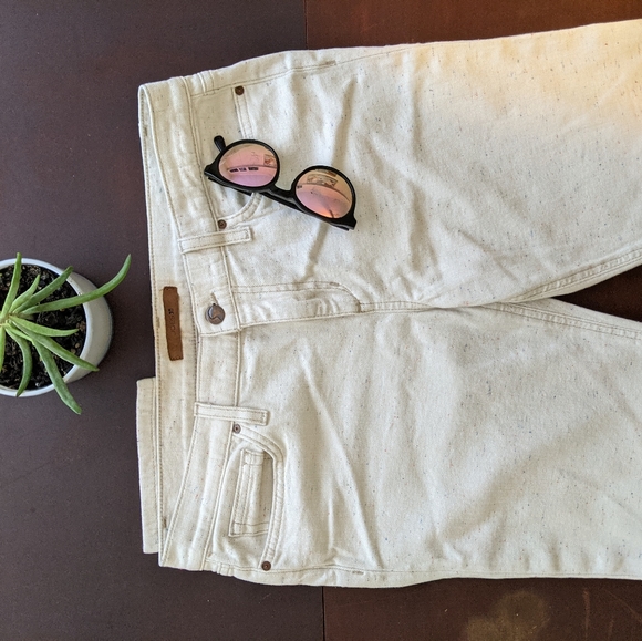 Joe's Jeans Off White with multicolored speckles - Picture 2 of 6